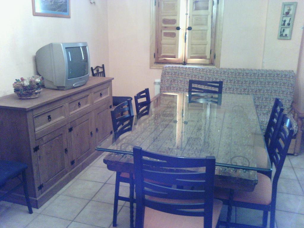 Vut Vivienda De Uso Turistico La Risca Pensionat Molinos de Papel Exteriör bild